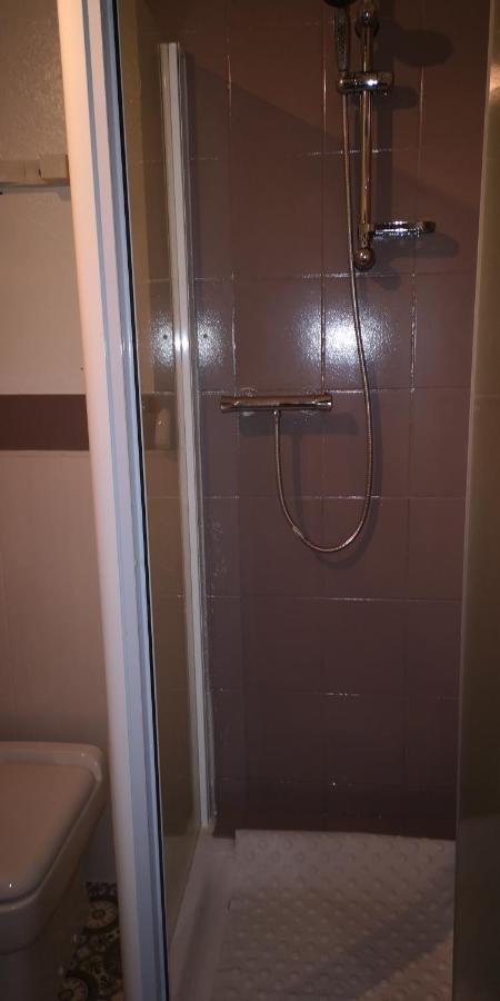 La Cour Du Puits Chambre Maxime 코르메이유 외부 사진